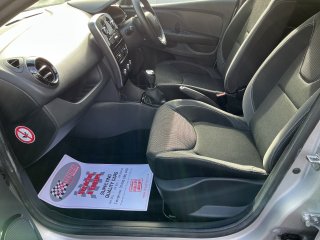 /photos/9414/b28e14be-d6b3-d220-0598-7b7d93cb5c8b_i320x240.jpg